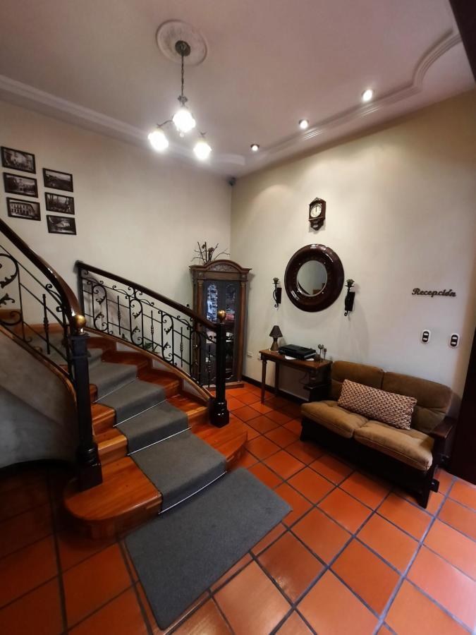 La Posada Cuencana Hotel Ngoại thất bức ảnh