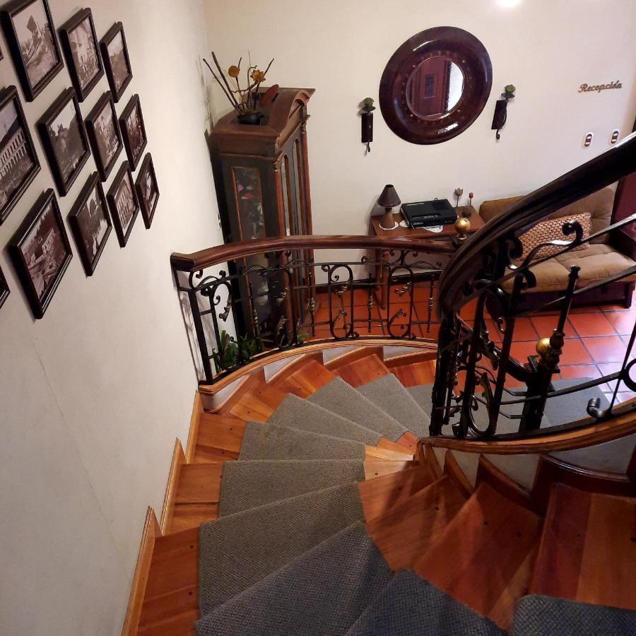 La Posada Cuencana Hotel Ngoại thất bức ảnh