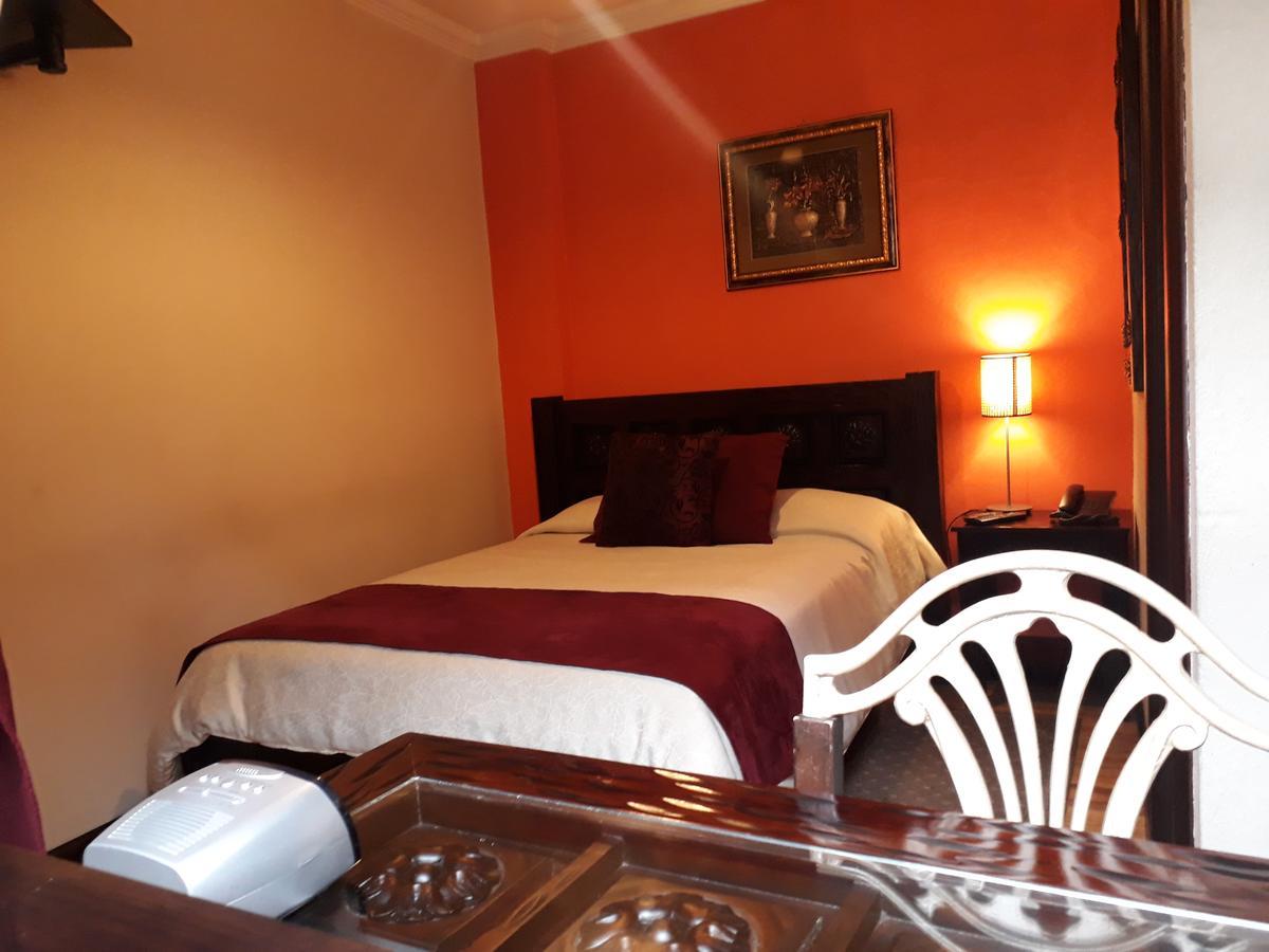 La Posada Cuencana Hotel Ngoại thất bức ảnh