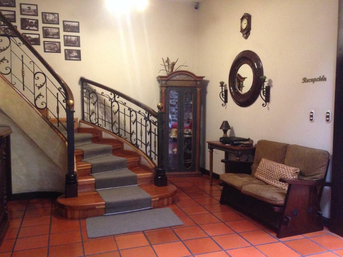 La Posada Cuencana Hotel Ngoại thất bức ảnh